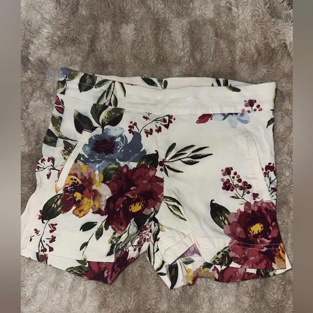 Like an Angel large shorts